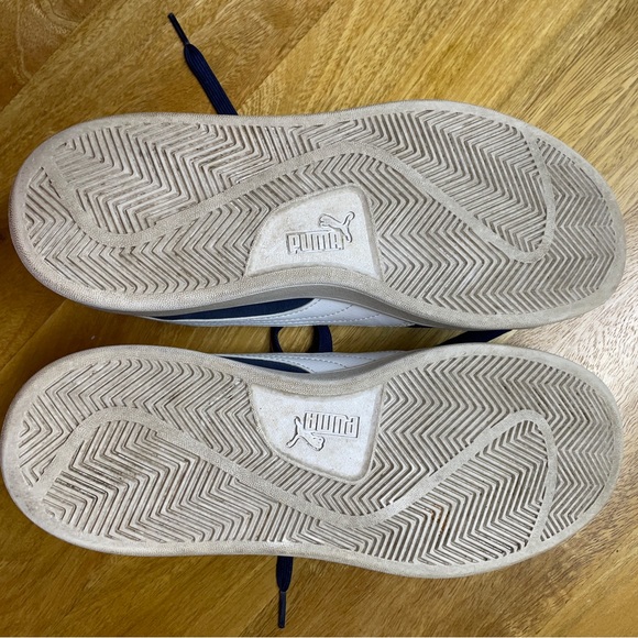 Men’s navy blue/white Puma Suede Classic shoes - Picture 4 of 6